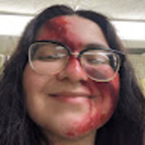 Meet your Posher, Alora